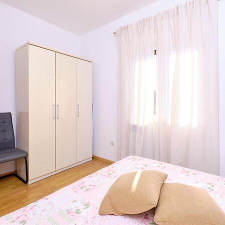 Apartments Vanda Mali Lošinj Exterior foto