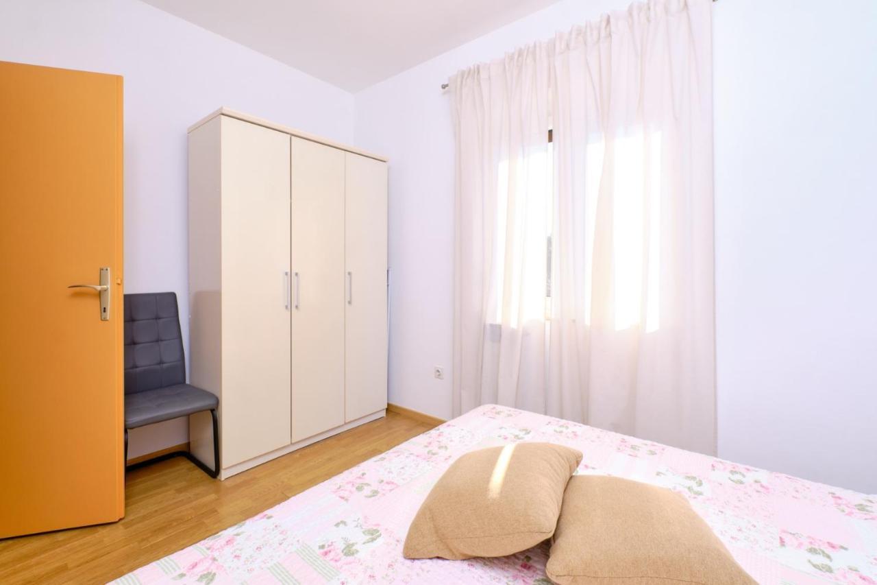 Apartments Vanda Mali Lošinj Exterior foto
