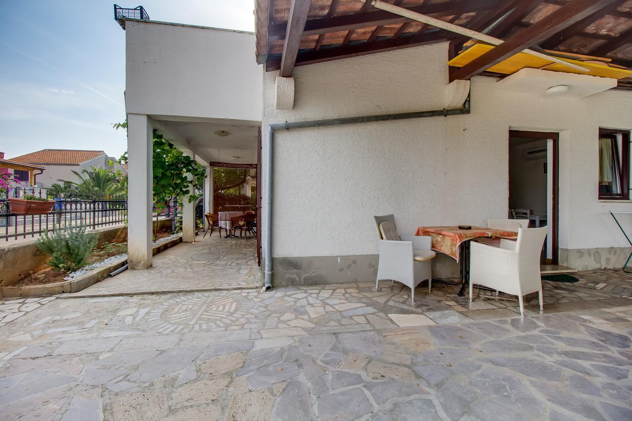 Apartments Vanda Mali Lošinj Exterior foto