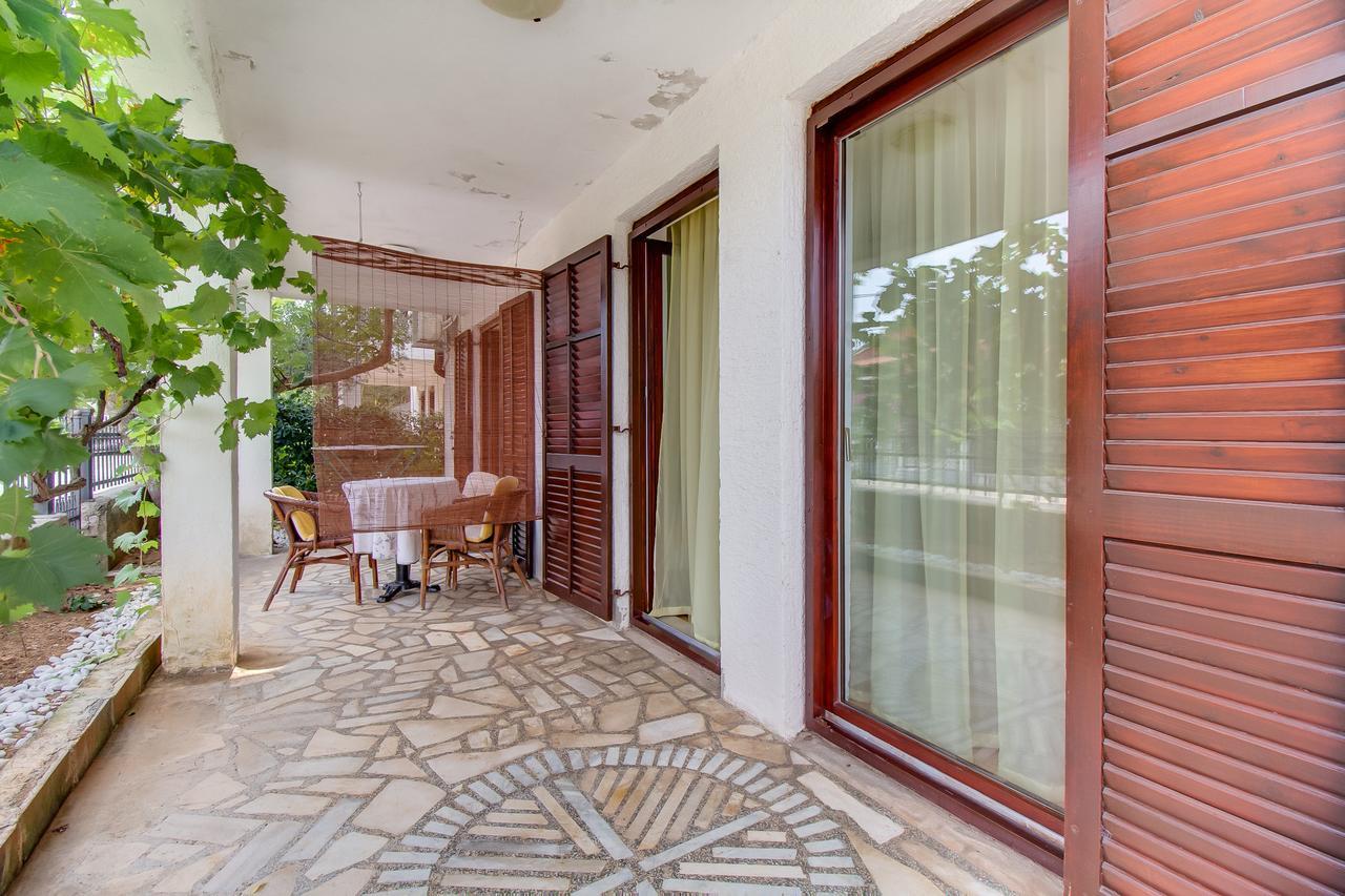Apartments Vanda Mali Lošinj Exterior foto